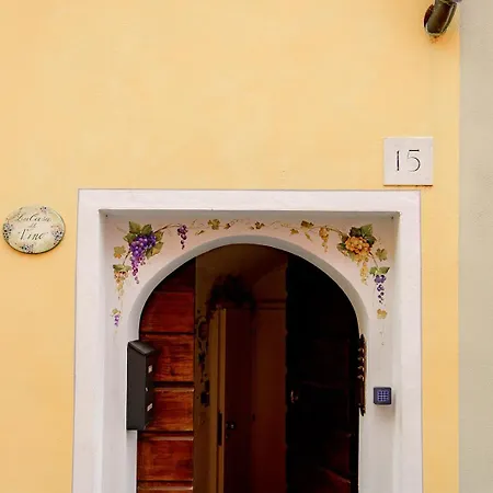 La Casa Del Vino