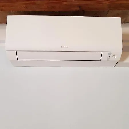 La Casa Del Vino Apartament Parma