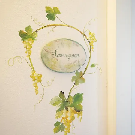 La Casa Del Vino Apartment *