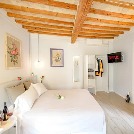 Apartament La Casa Del Vino Parma